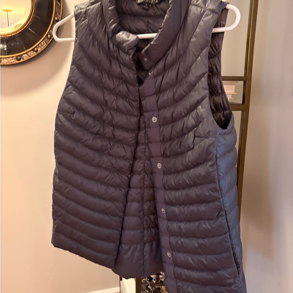 Athleta Charcoal Quilted Vest